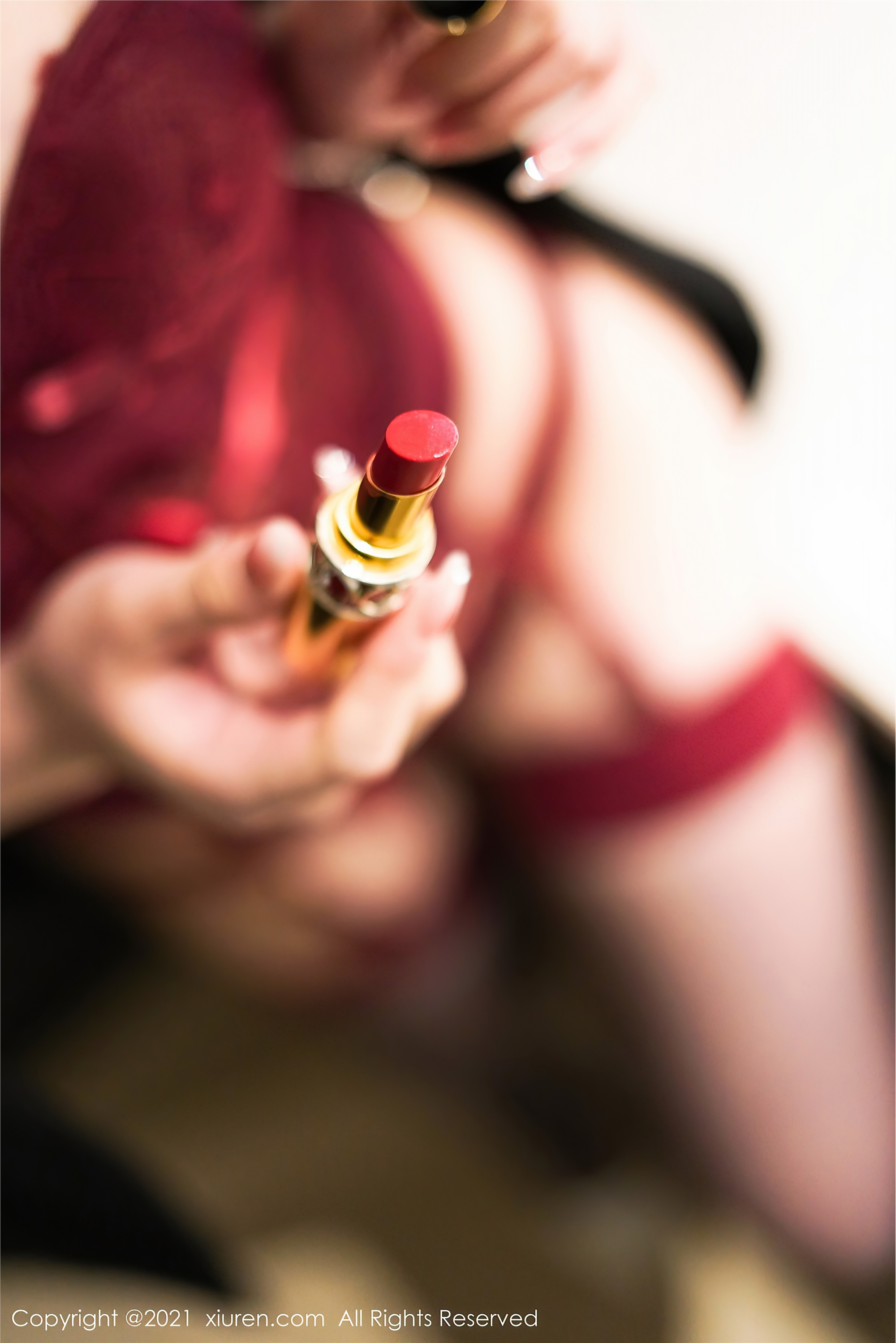 XiuRen秀人网  2021.03.16 No.3204 玉兔miki 吊袜 美腿